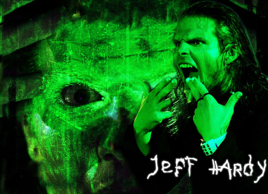 摔角手 Jeff Hardy 在綠色燈光下尖叫，帶有幽靈面孔疊加。
