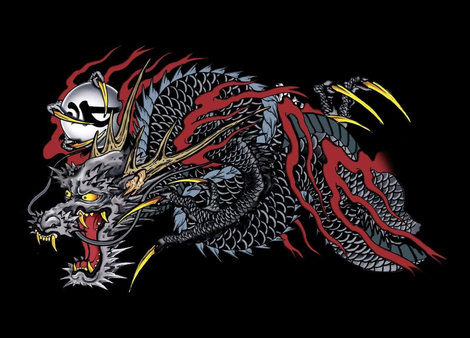 傳統日本紋身 壁紙 — 一隻兇猛的黑龍，帶有紅色火焰和黃色爪子，在黑暗背景中咆哮著，手持一個頭骨。