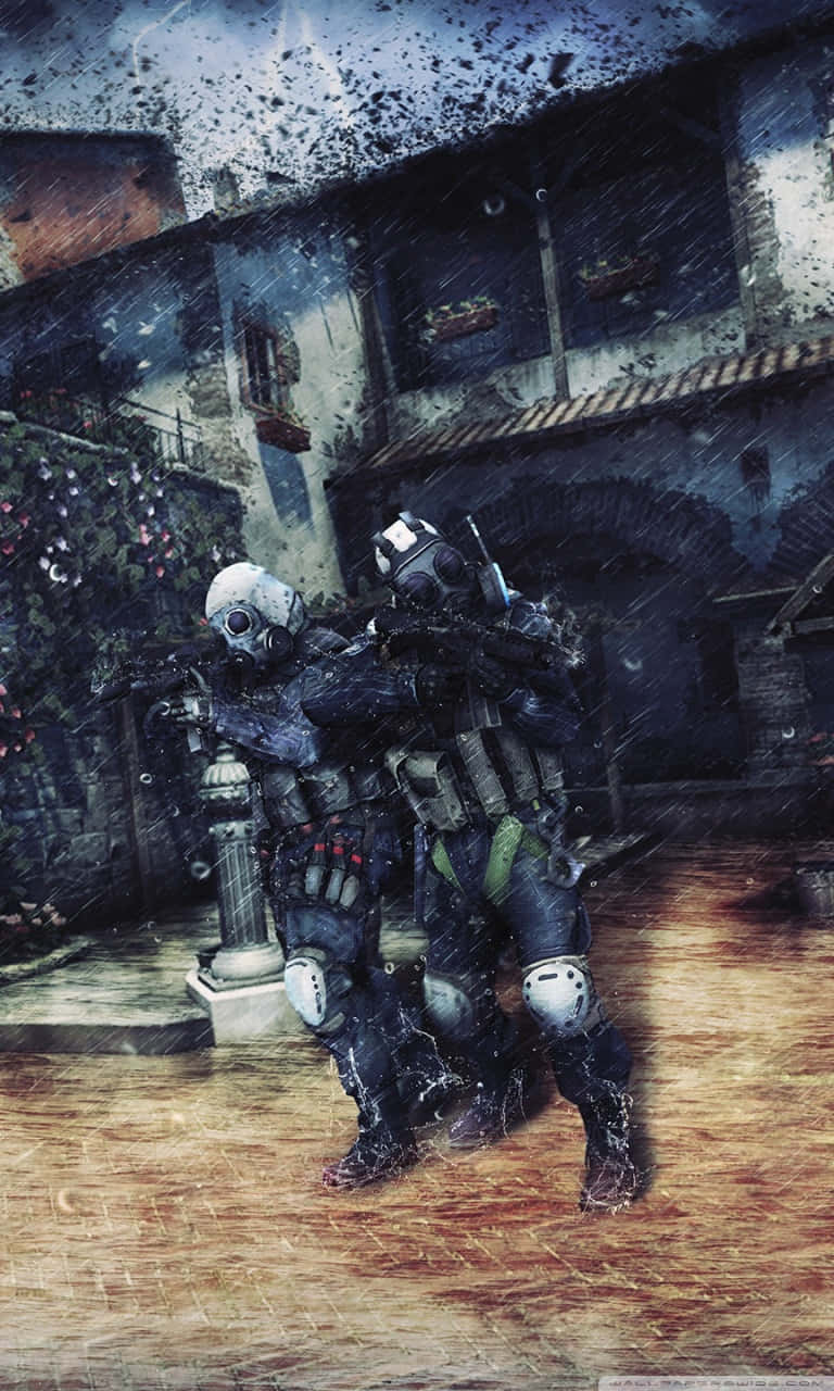 像素3《反恐精英：全球 Offensive》背景圖，盟友反恐特種兵 壁紙 — 兩名裝甲士兵在雨濕的歐洲小巷中，周圍是 crumbling 建築物和掉落的碎片。