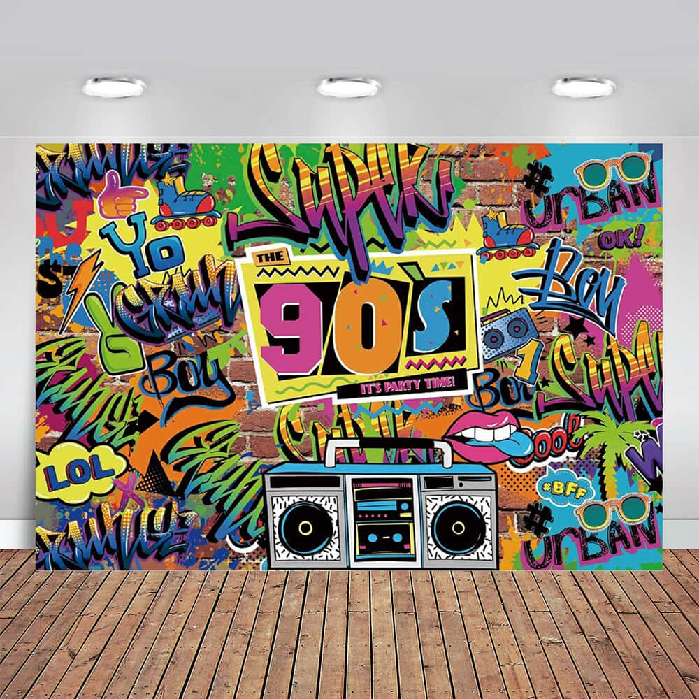 punk 桌布 壁紙 — 充滿活力的90年代塗鴉牆壁壁畫，帶有音箱和霓虹文字，背景為磚牆。