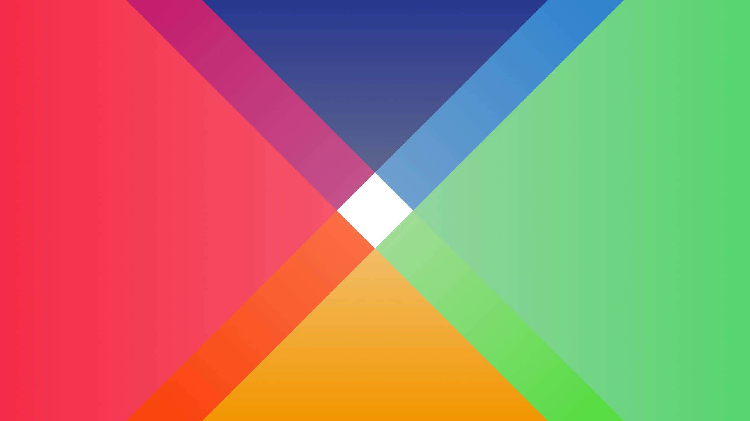 Minimalist Colorful 桌布 壁紙 — 充滿活力的幾何圖案牆紙，大膽的對角色塊匯聚於白色中心。