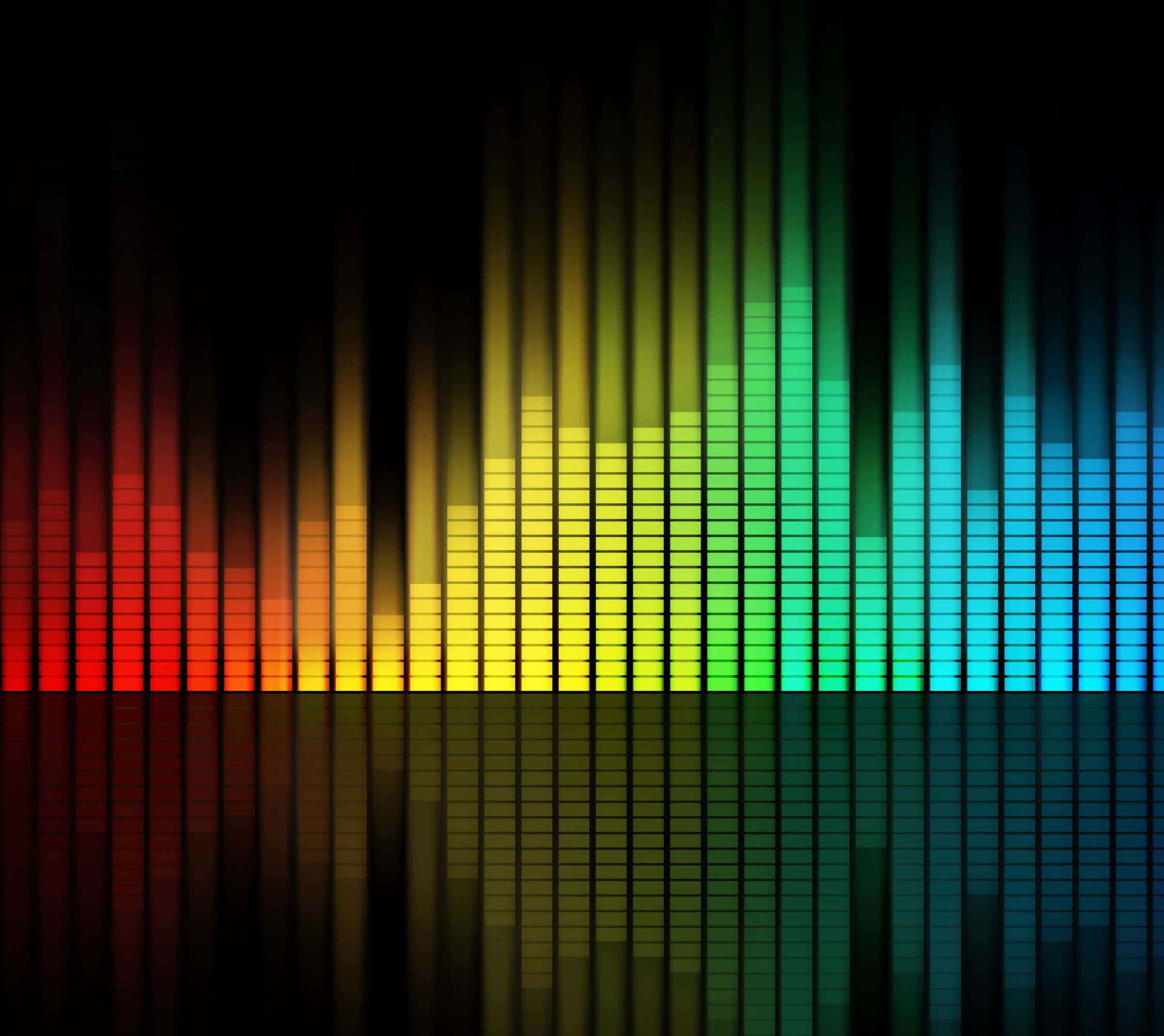 Beats 桌布 壁紙 — 充滿活力的彩虹音頻均衡器條在黑色背景上升起，帶有鏡面反射。