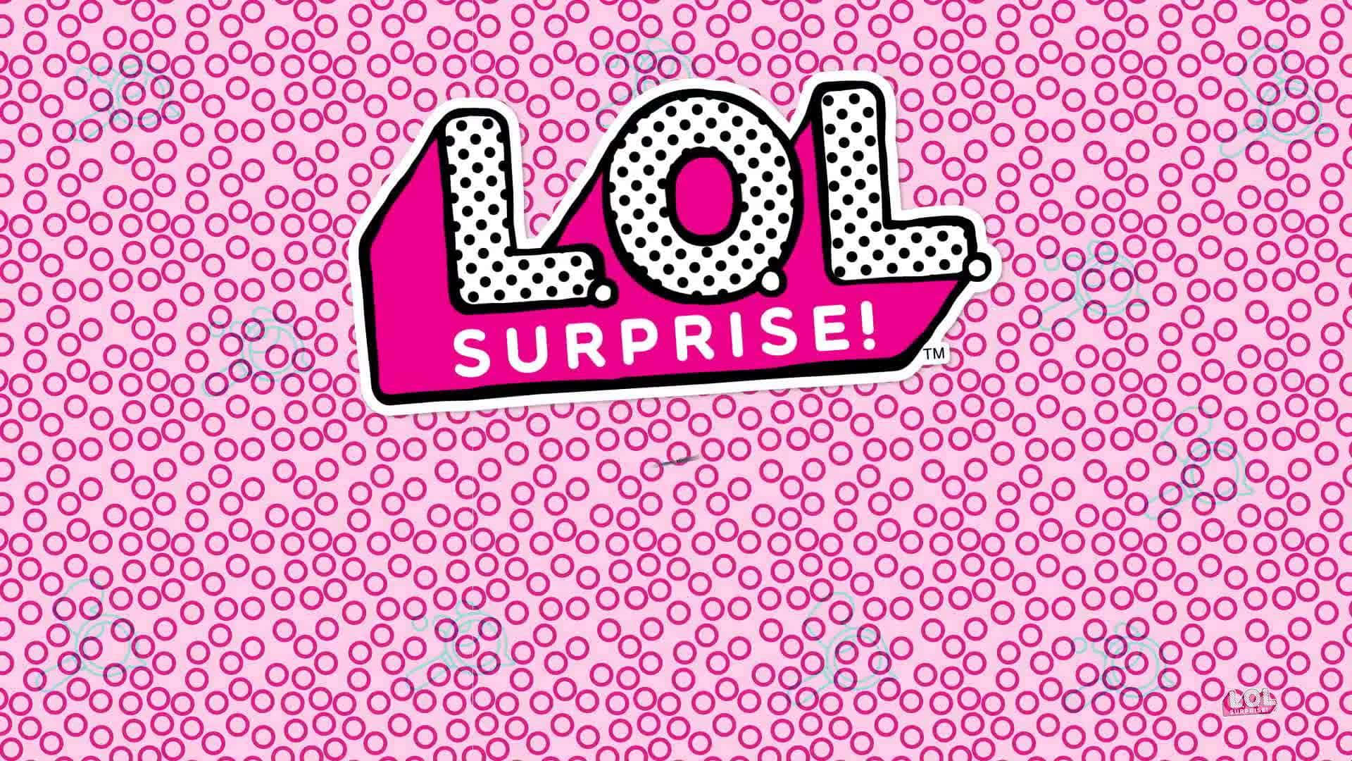 lol surprise 桌布 壁紙 — 充滿活力的粉紅色牆紙，帶有LOL SURPRISE!標誌，採用粗黑輪廓和圓點圖案，重複圓形設計。