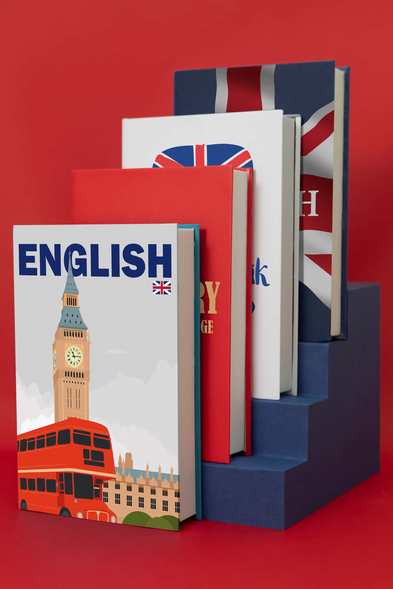 English 桌布 壁紙 — 充滿活力的紅色背景展示了風格化的插圖書籍，其中包含大笨鐘和帶有英國國旗圖案的紅色巴士。