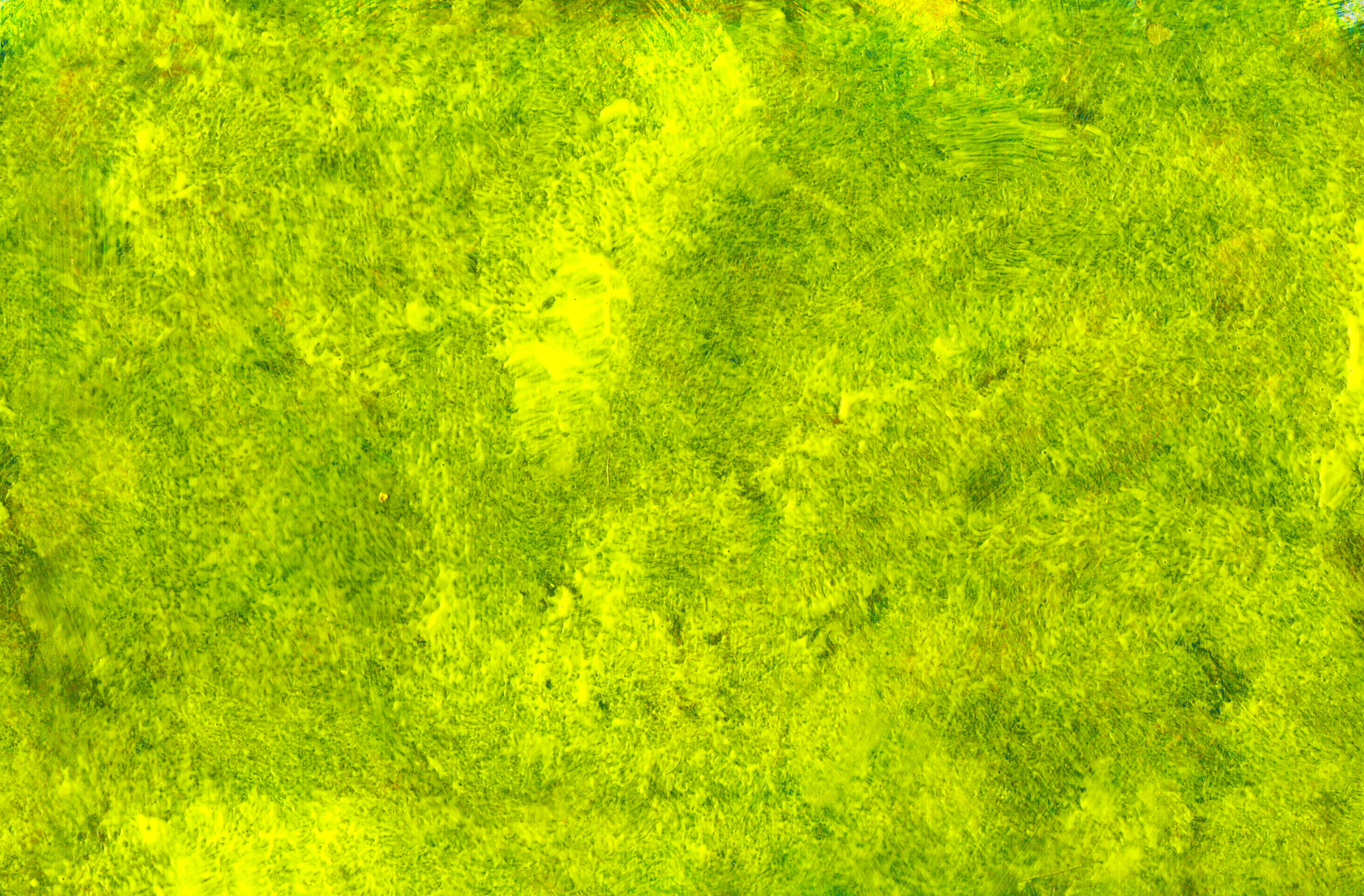 Green Texture 桌布 壁紙 — 充滿活力的青檸綠色紋理牆紙，帶有筆觸圖案和微妙的深綠色點綴。