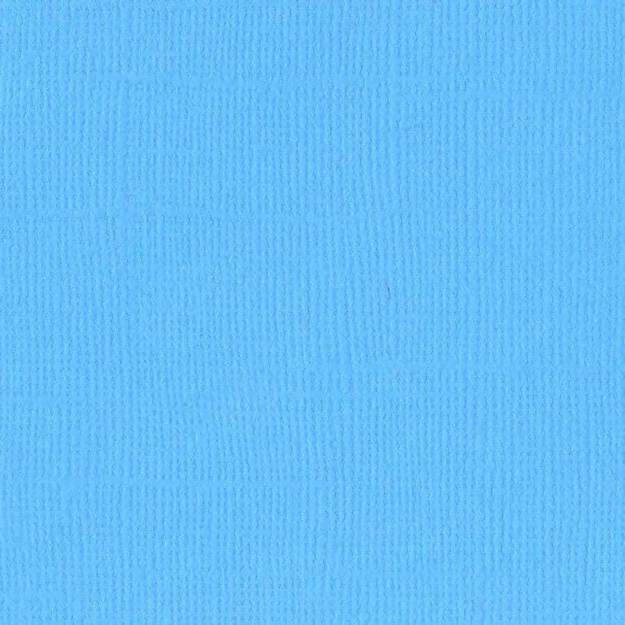 Azure Blue 桌布 壁紙 — 光滑的淺藍色表面，帶有微妙的垂直紋理和均勻的照明。