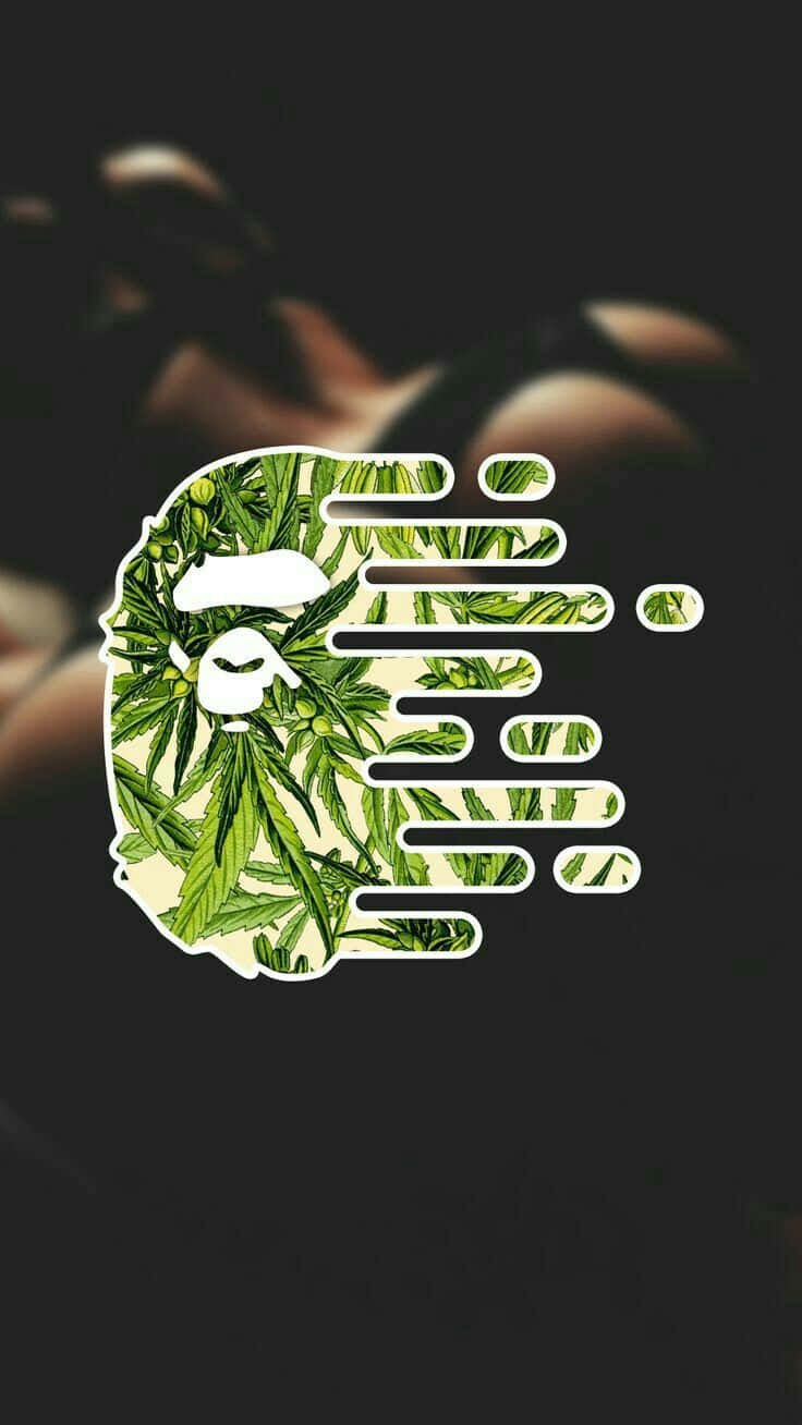 一個綠色大麻葉猿猴標誌，在黑暗背景上帶有動態模糊效果。