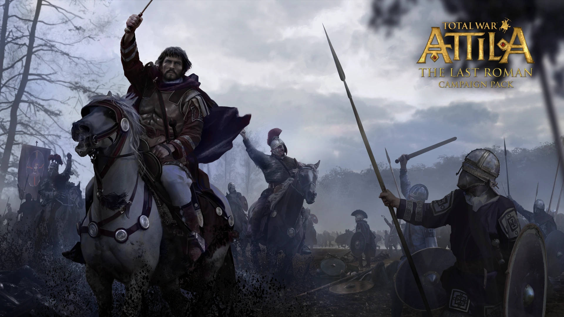 全面戰爭：羅馬2 最後的羅馬人 壁紙 — Total War Attila 中一個戲劇性的戰鬥場景展示了身穿盔甲的戰士騎馬和步行，在灰色天空下衝過霧氣瀰漫的森林。