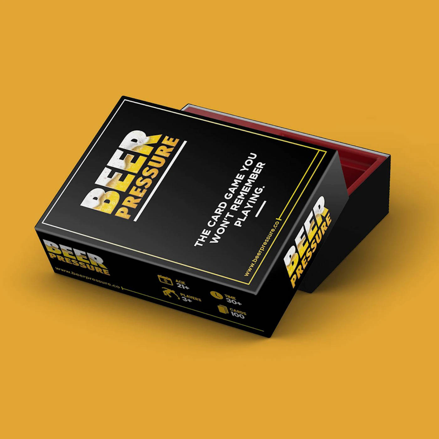 黑色卡牌遊戲盒，標題為 Beer Pressure，帶有黃色文字，放在芥末黃背景上。