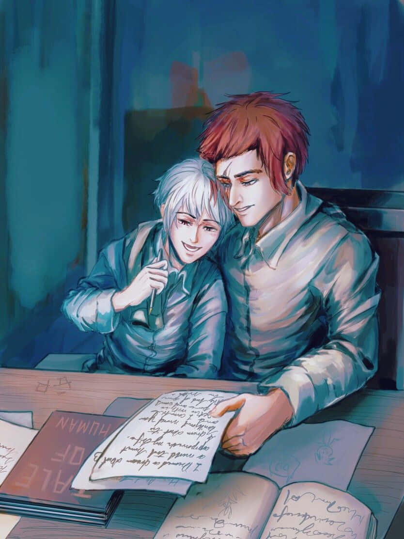 The Promised Neverland Lucas 桌布 壁紙 — 兩位動畫男性在昏暗的房間裡，對著手寫筆記和書籍分享溫馨時刻，牆壁是青綠色。