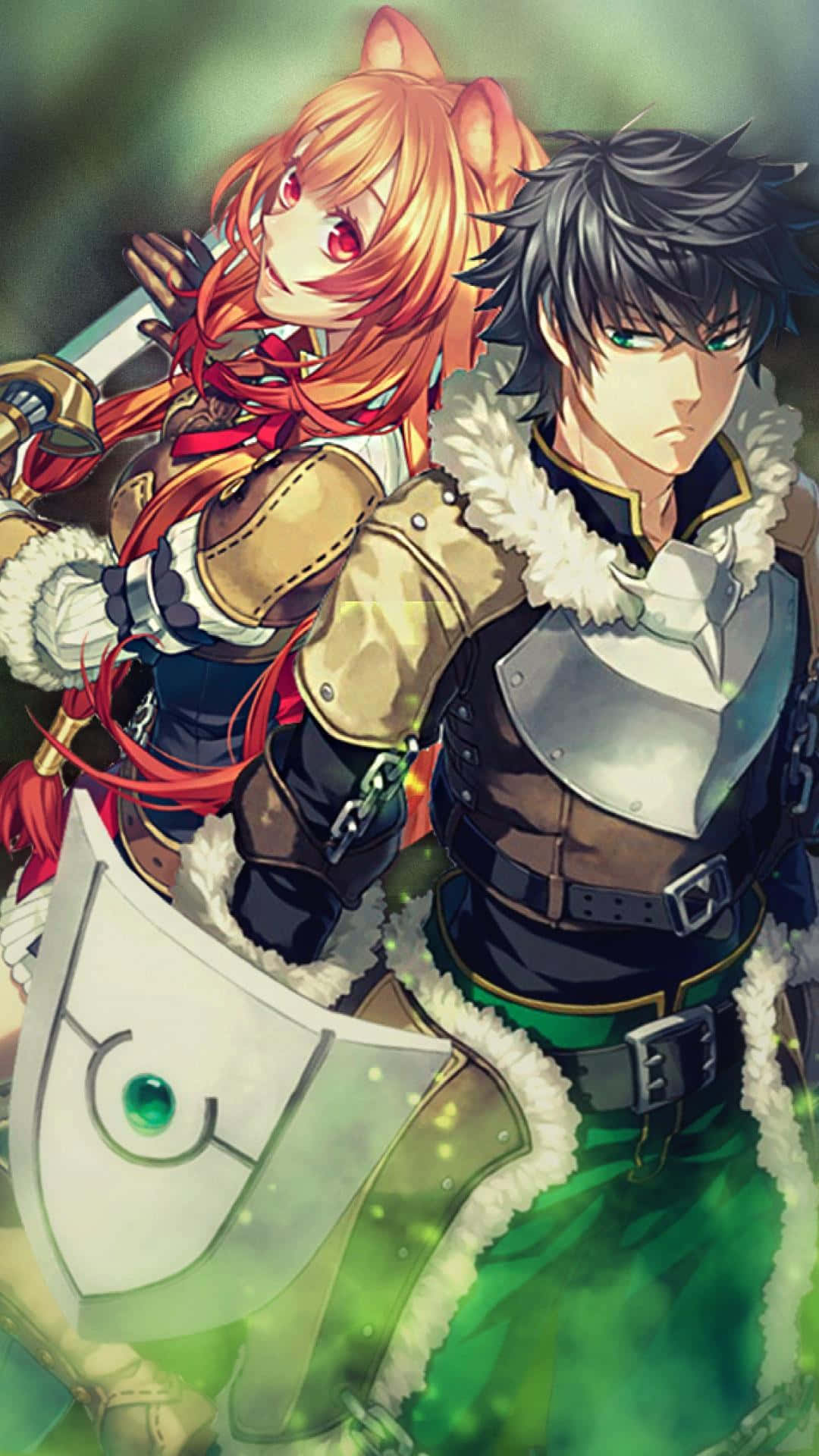 The Rising Of The Shield Hero 桌布 壁紙 — 兩位身穿精緻盔甲的動漫戰士並肩而立，手持發光的綠色盾牌，火紅的頭髮在模糊的森林背景下格外醒目。
