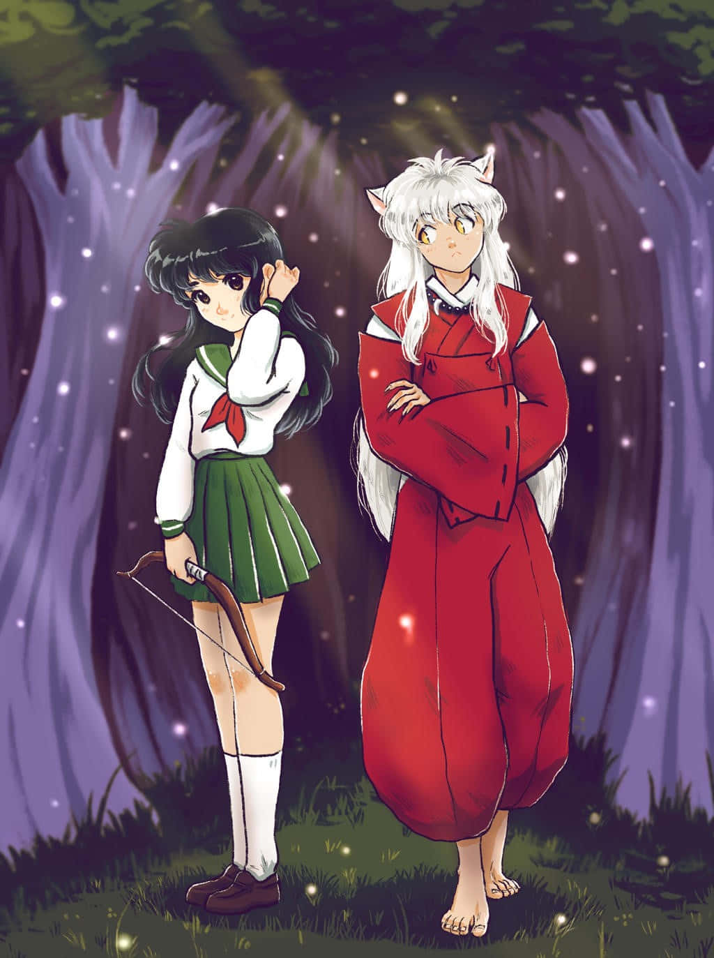 Inuyasha And Kagome 桌布 壁紙 — 兩個動漫角色夜晚站在神秘森林中，一個拿著弓，另一個穿著紅色長袍，被發光粒子包圍。