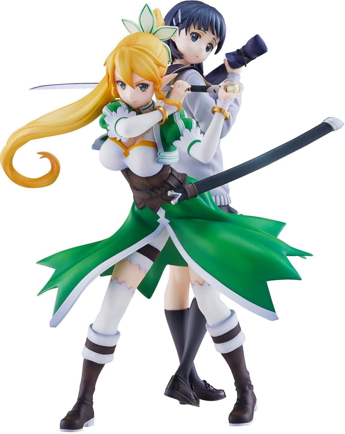 Suguha Kirigaya 桌布 壁紙 — 兩個動漫風格的持劍少女，身穿綠色和白色服裝，在純白色背景前擺出動態戰鬥姿勢。