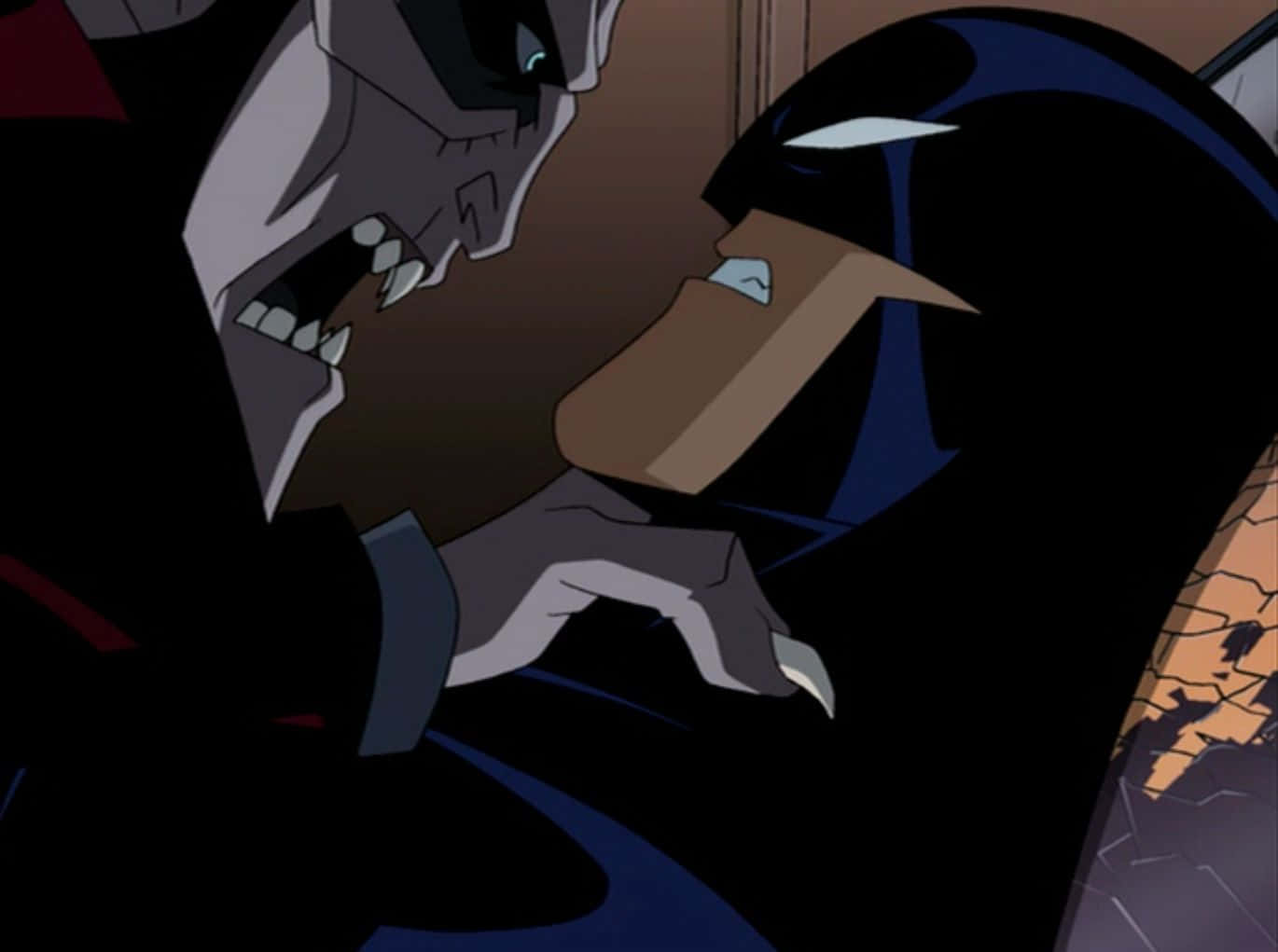 The Batman Vs Dracula 桌布 壁紙 — 兩個動畫角色在昏暗燈光下，以尖牙和發光的眼睛進行緊張的特寫對峙。