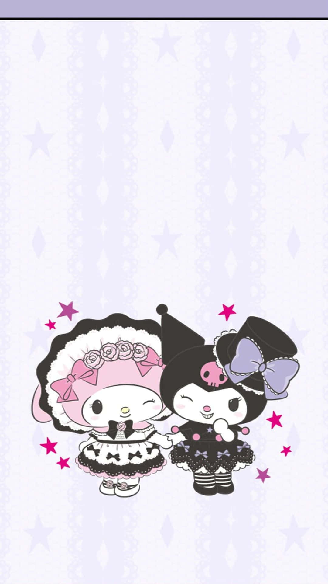 Kuromi And My Melody 桌布 壁紙 — 兩個可愛的動漫角色穿著粉紅色和黑色的哥德式服裝，站在淺紫色星空背景前。