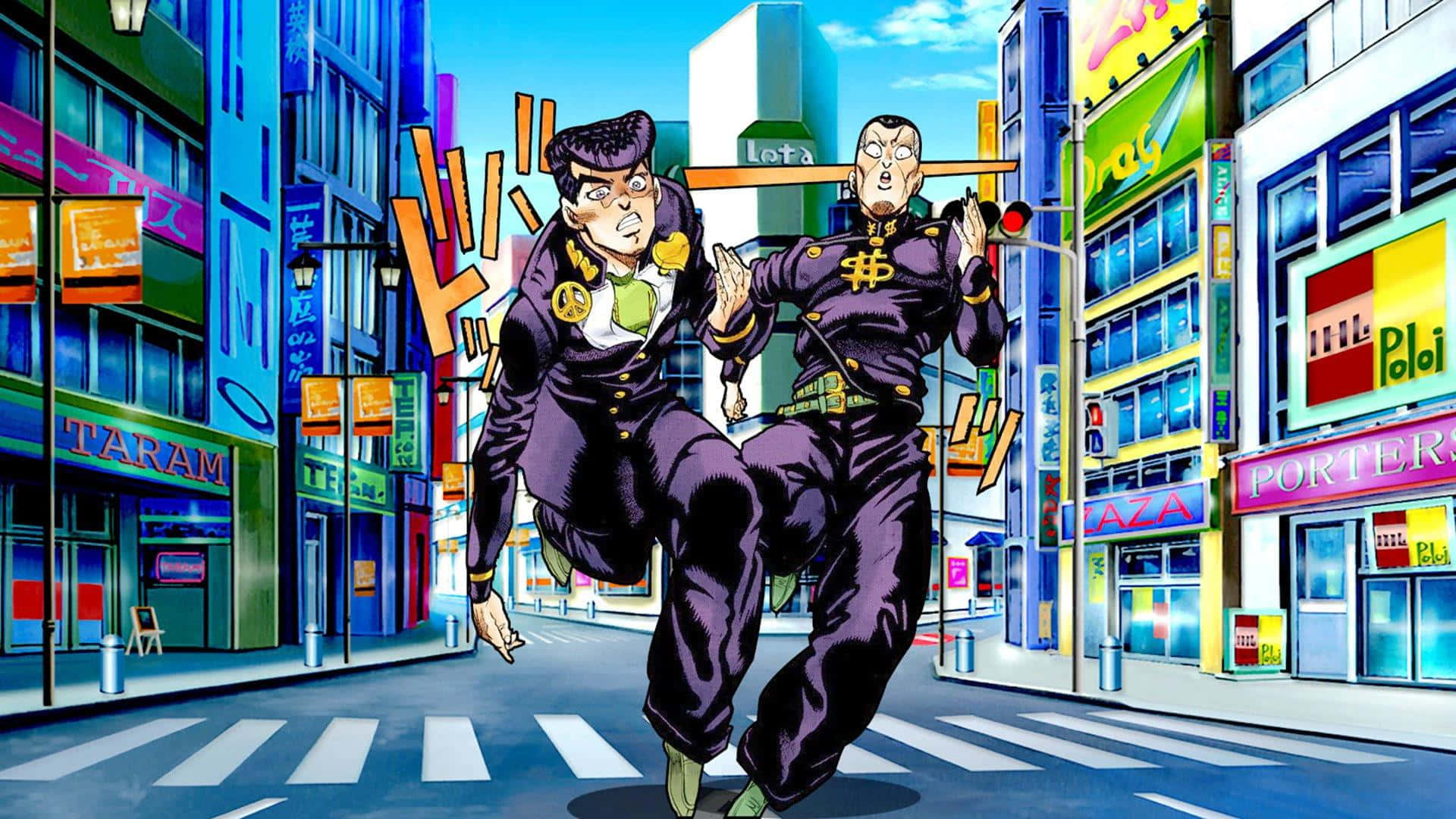Josuke Higashikata 桌布 壁紙 — 兩個身穿紫色西裝的動漫角色在充滿彩色招牌和建築物的霓虹燈東京街道上動態跳躍。