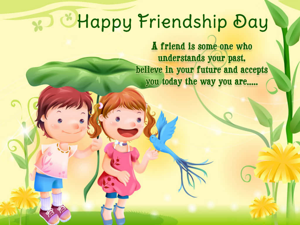 Friendship Day 桌布 壁紙 — 兩個開心的卡通小孩在溫暖發光的天空下，與一隻藍鳥共享一把樹葉傘，周圍有黃色花朵和綠色藤蔓。