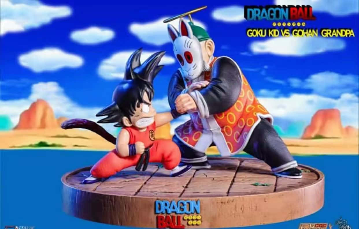Grandpa Gohan 桌布 壁紙 — 兩個龍珠公仔悟空細路同悟飯爺爺喺明亮藍天下嘅木製平台上以動態戰鬥姿勢對峙。