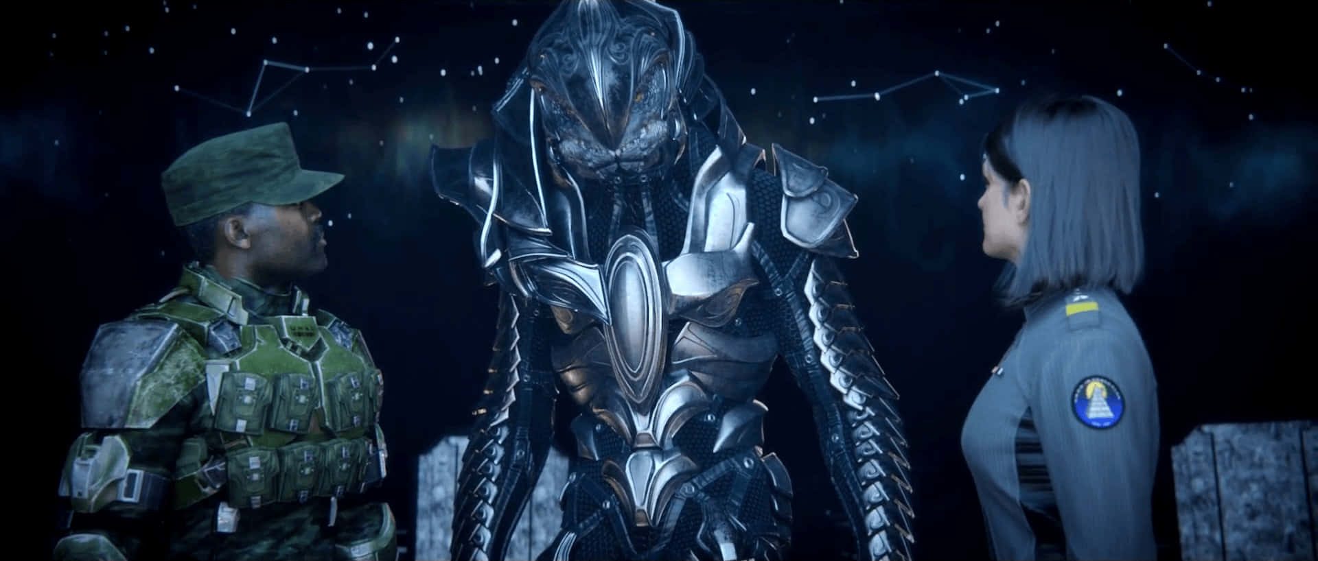Halo Arbiter 桌布 壁紙 — 兩名身穿軍裝的人類在星空下，面對一個身穿華麗銀色盔甲的巨型外星人。