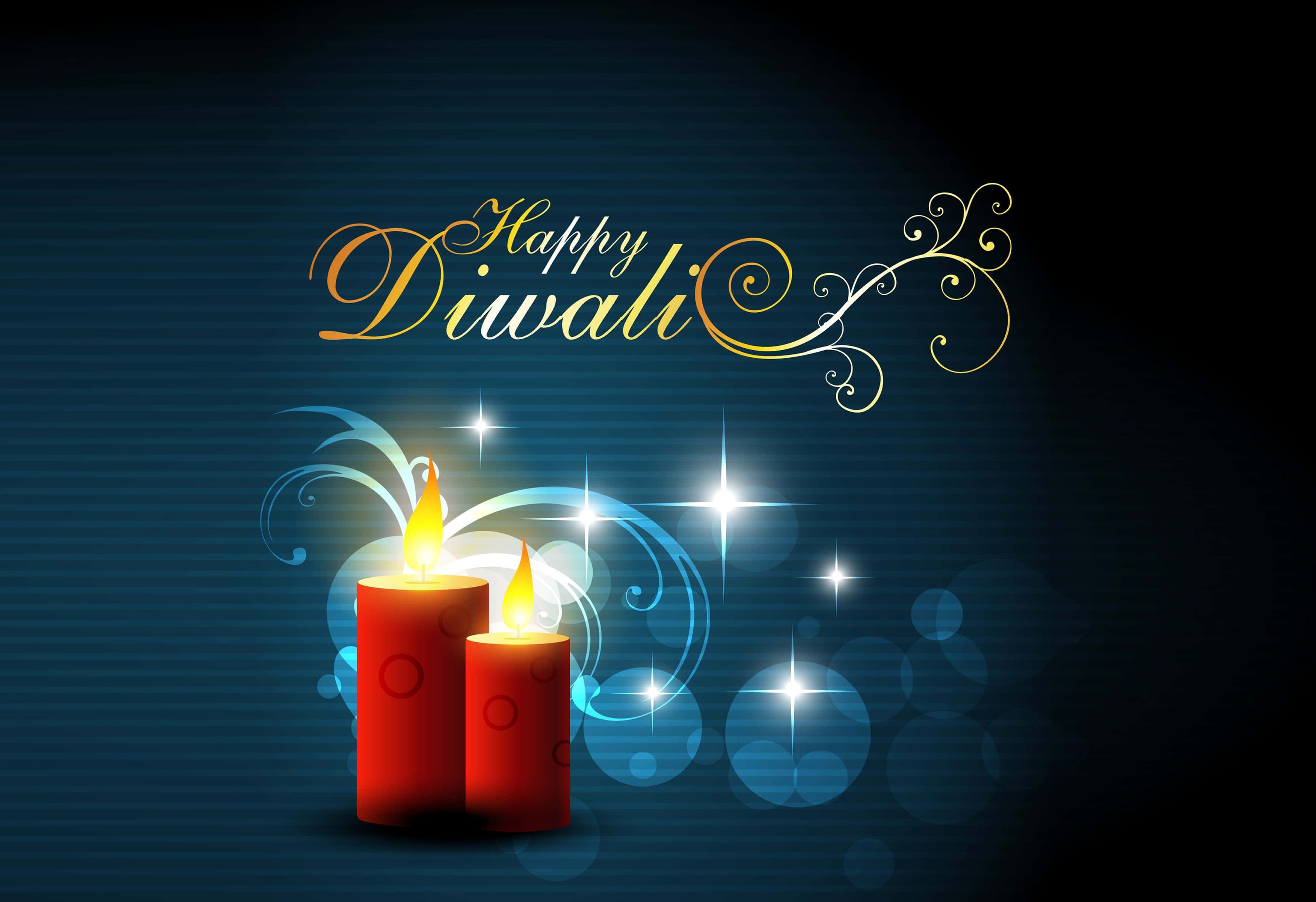 Happy Diwali 桌布 壁紙 — 兩支發光的紅色蠟燭，帶有金色火焰，在深藍色背景上閃耀，背景點綴著閃爍的星星和優雅的金色「Happy Diwali」字樣。