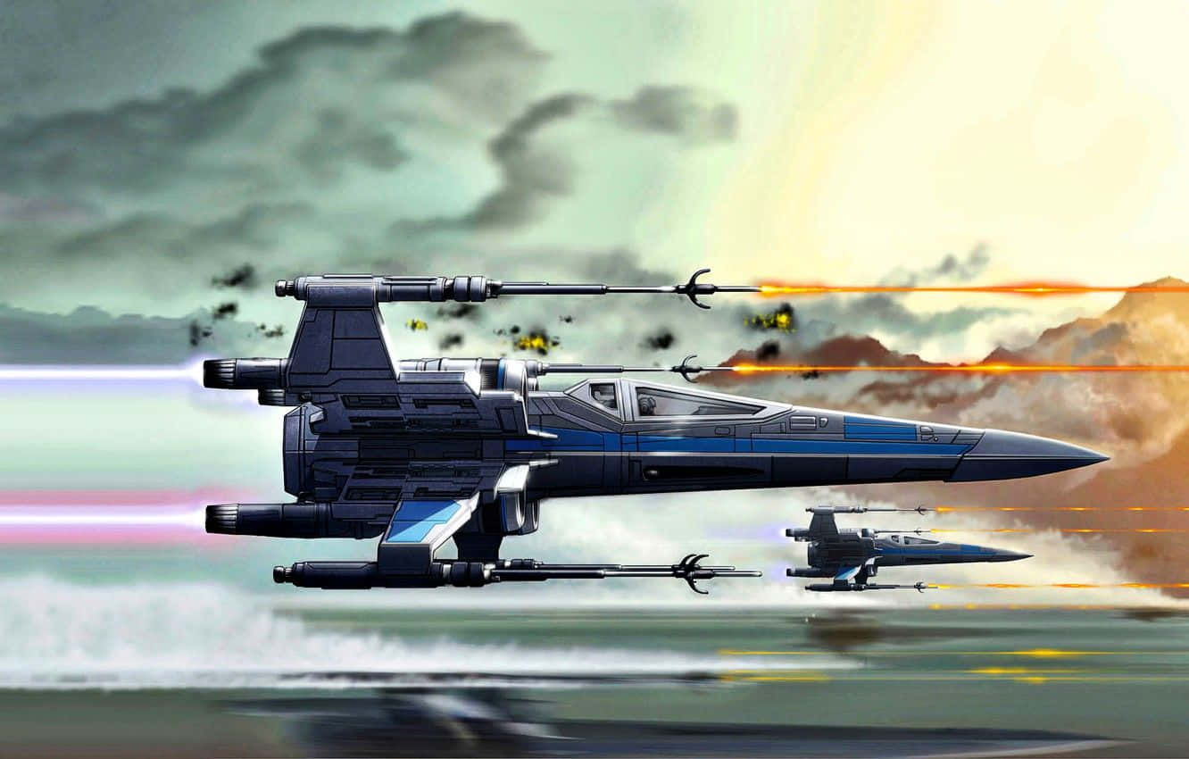 X-wing Fighter 桌布 壁紙 — 兩艘星際戰機穿過多雲的天空，在沙漠景觀上發射激光。
