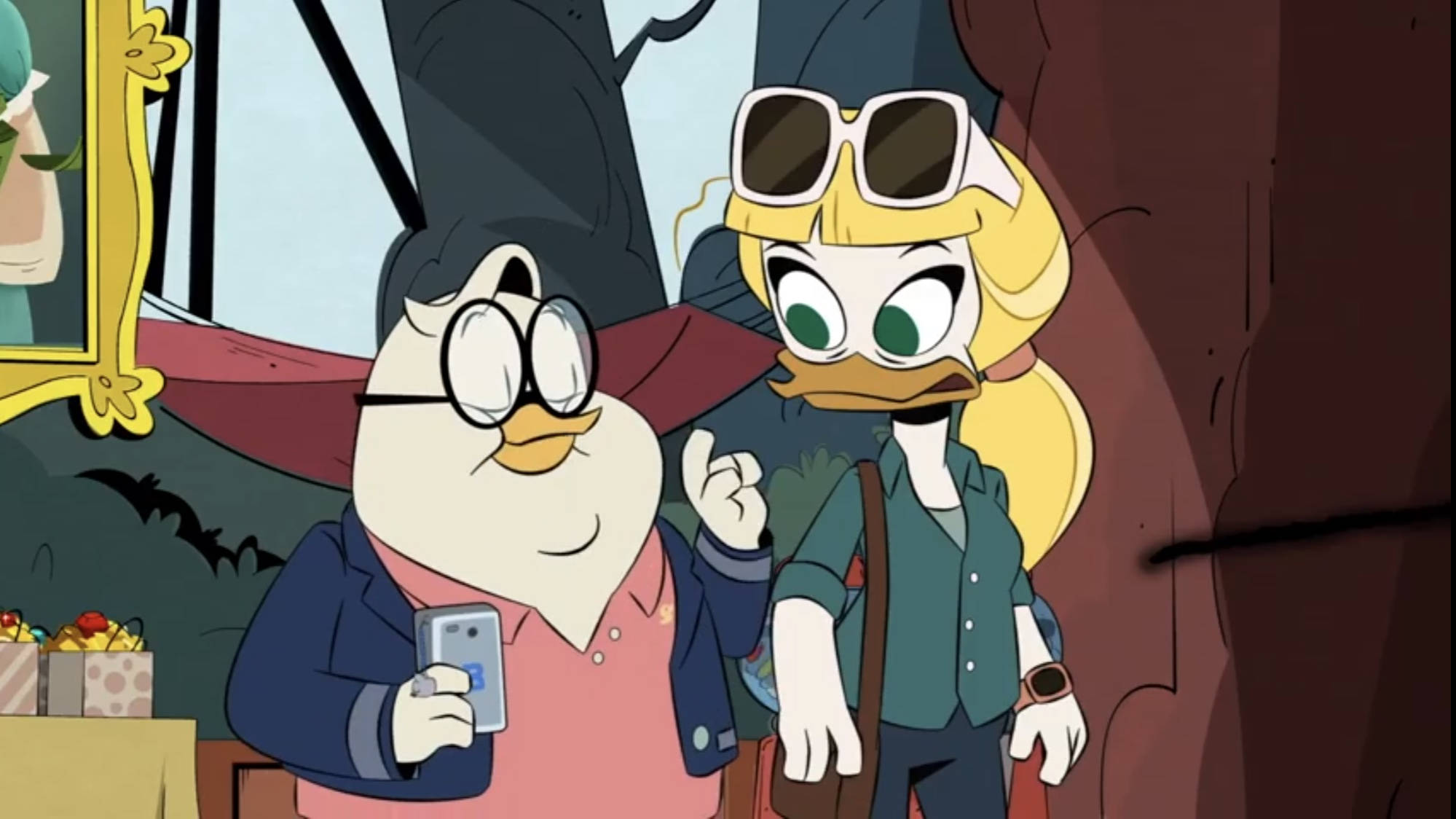 DuckTales Doofus Drake 壁紙 — 兩隻卡通鴨喺陰森森林入面，一隻拎住電話，另一隻戴住太陽眼鏡。