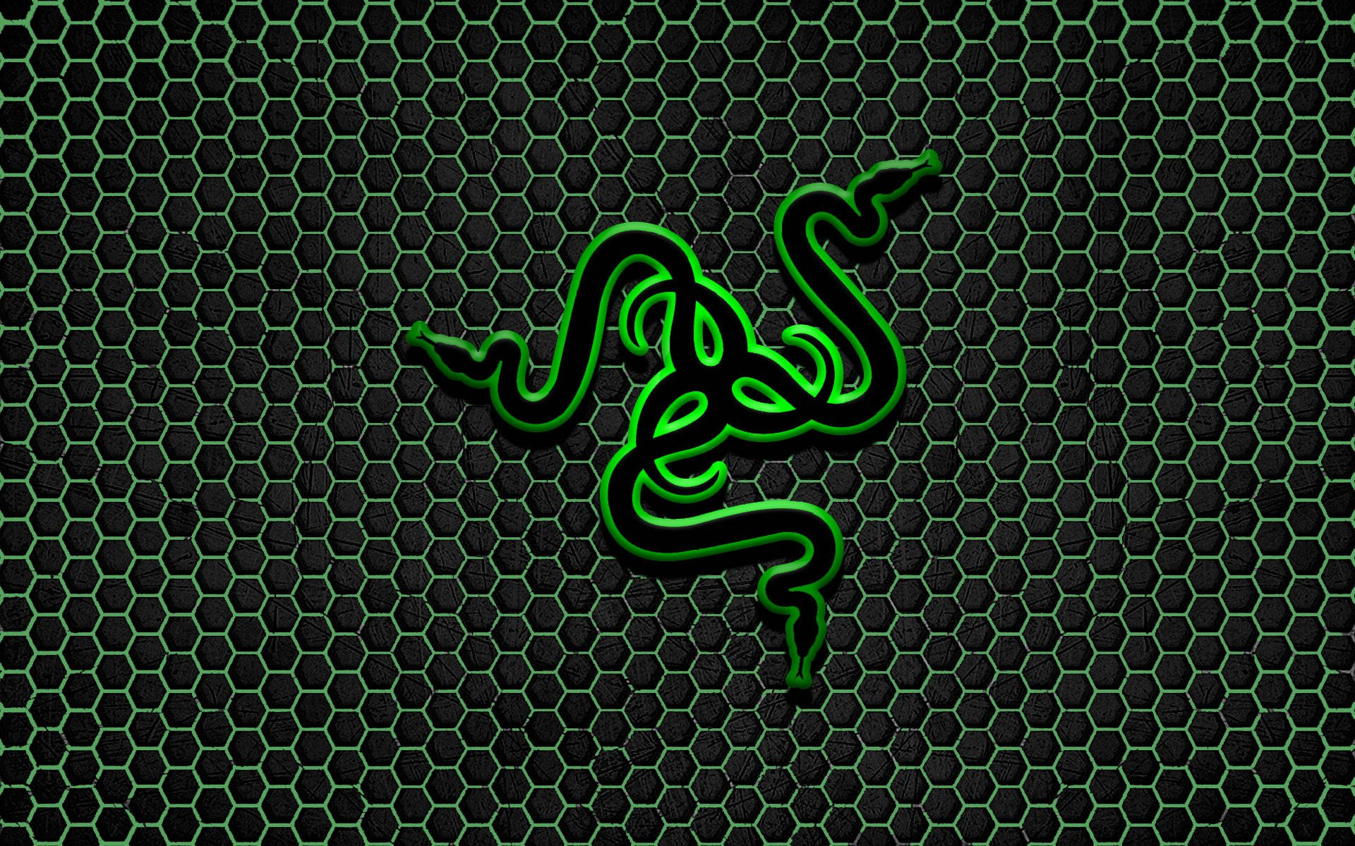 六邊形背景的 Razer PC 標誌 壁紙 — 發光的綠色Razer標誌在帶有銳利霓虹邊緣的深色六角形網格背景上蜿蜒。
