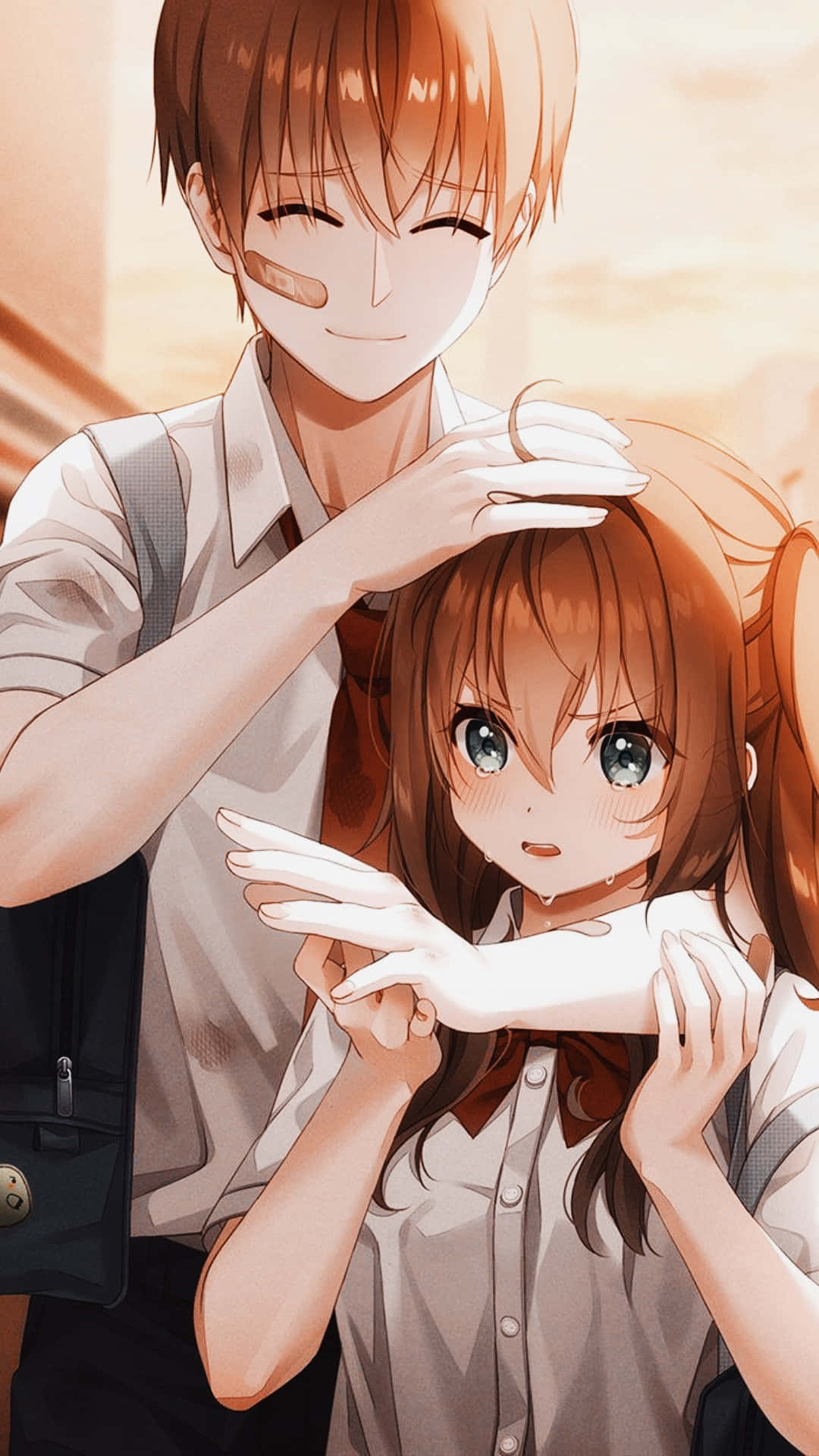 動漫男孩輕輕觸碰女孩的頭，女孩抬起頭露出驚訝的表情。