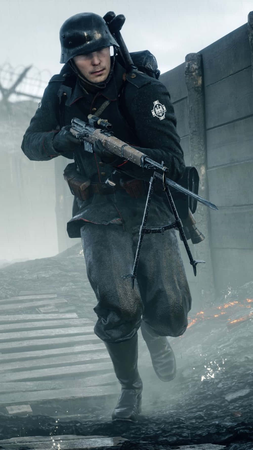 穿著二戰制服的德國士兵在煙霧瀰漫的戰場上前進。