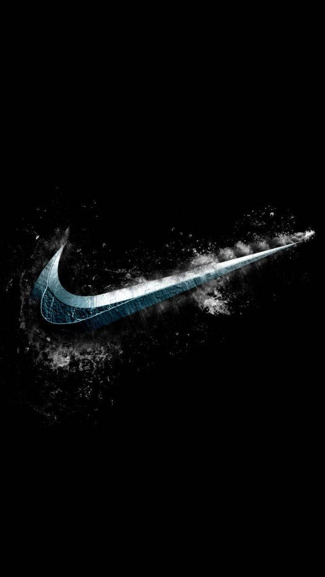 黑色背景上帶有發光藍色粒子的Nike勾號標誌。