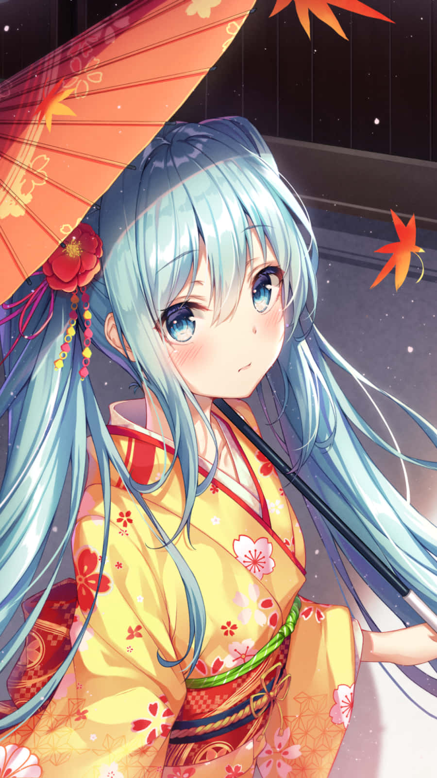 初音未來黃色和服手機 壁紙 — 一位藍髮動漫女孩穿著黃色和服，手持橙色雨傘，在繁星點點的夜晚場景中，秋葉飄過她身邊。