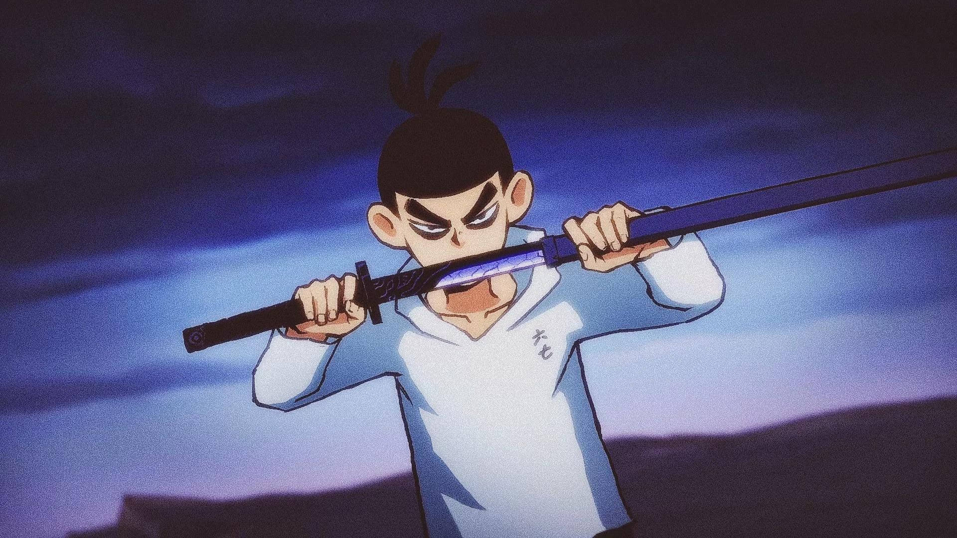 動畫戰士男孩在黃昏時分握著發光的劍。