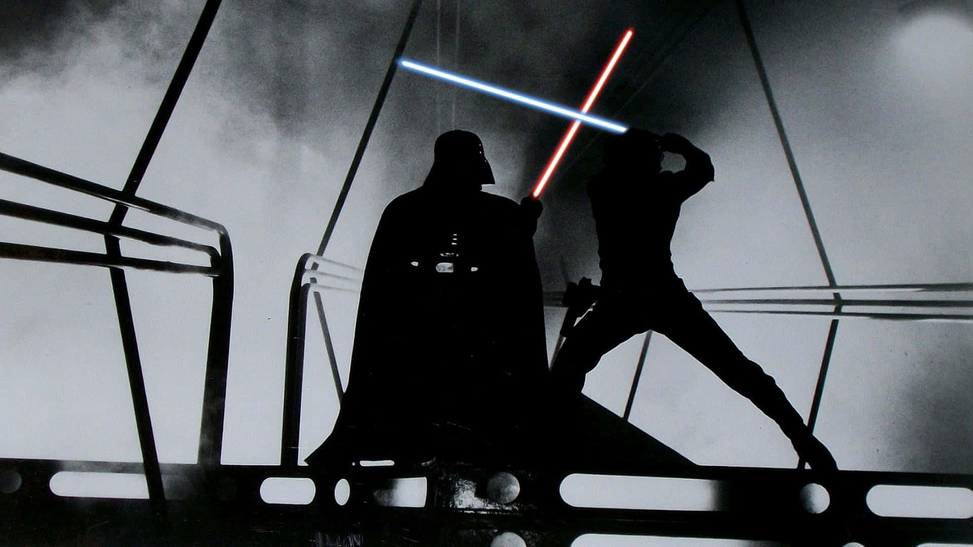 Lightsaber Duel 桌布 壁紙 — 剪影中的達斯維達和路克天行者以紅色和藍色光劍決鬥，背景是煙霧瀰漫的工業場景。