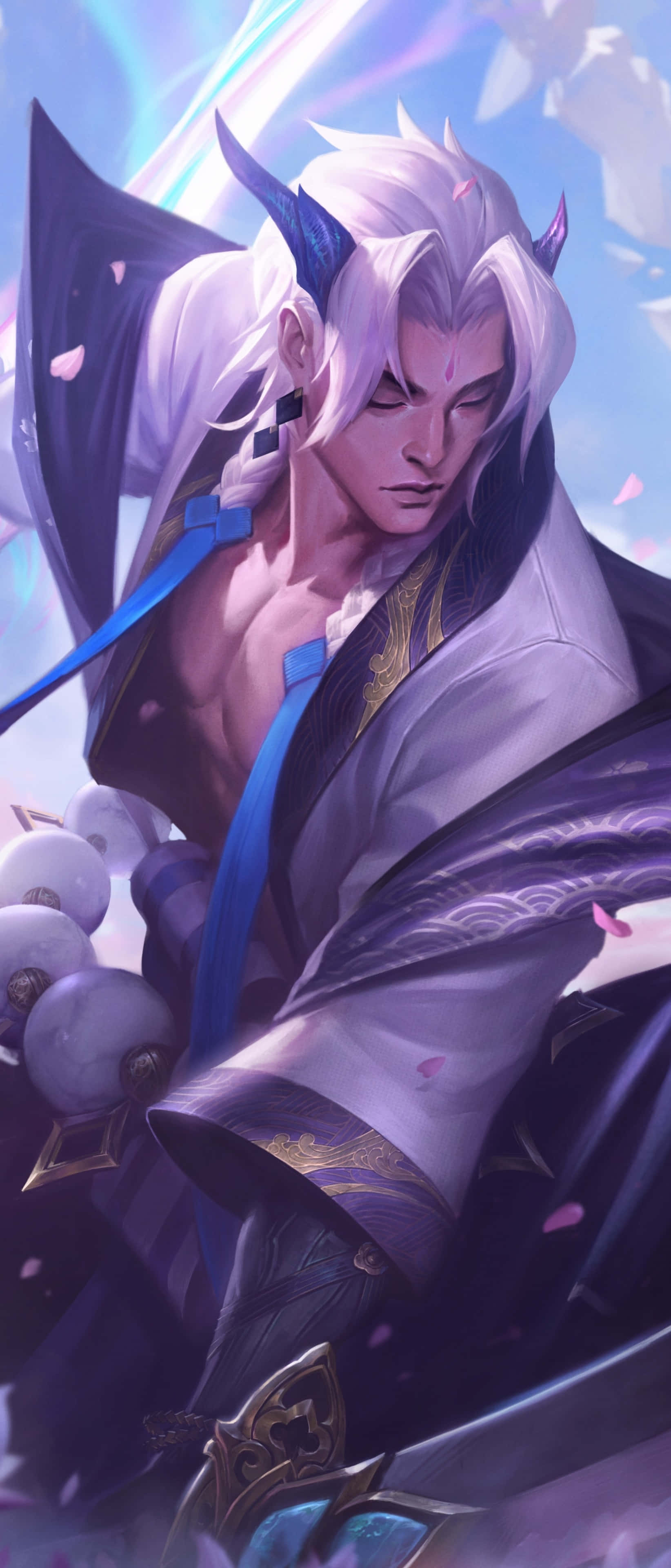 加入 Android《英雄聯盟》吧！ 壁紙 — 一位擁有白髮和藍角的強大動漫戰士，在發光的藍色和紫色背景中，以動態姿勢站立，周圍有粉紅色花瓣飄落。