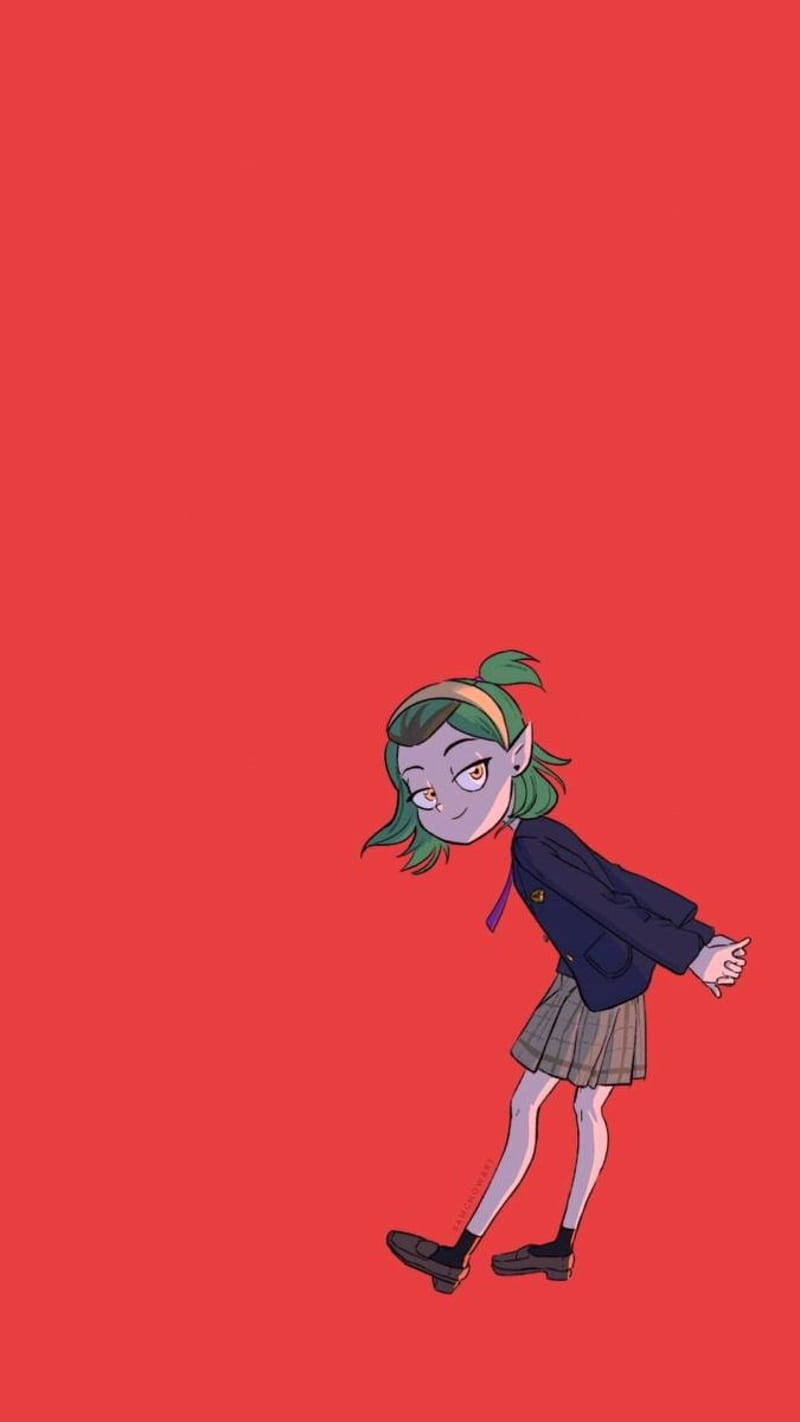 綠色頭髮和紫色皮膚的動漫女孩，穿著校服，在紅色背景前。