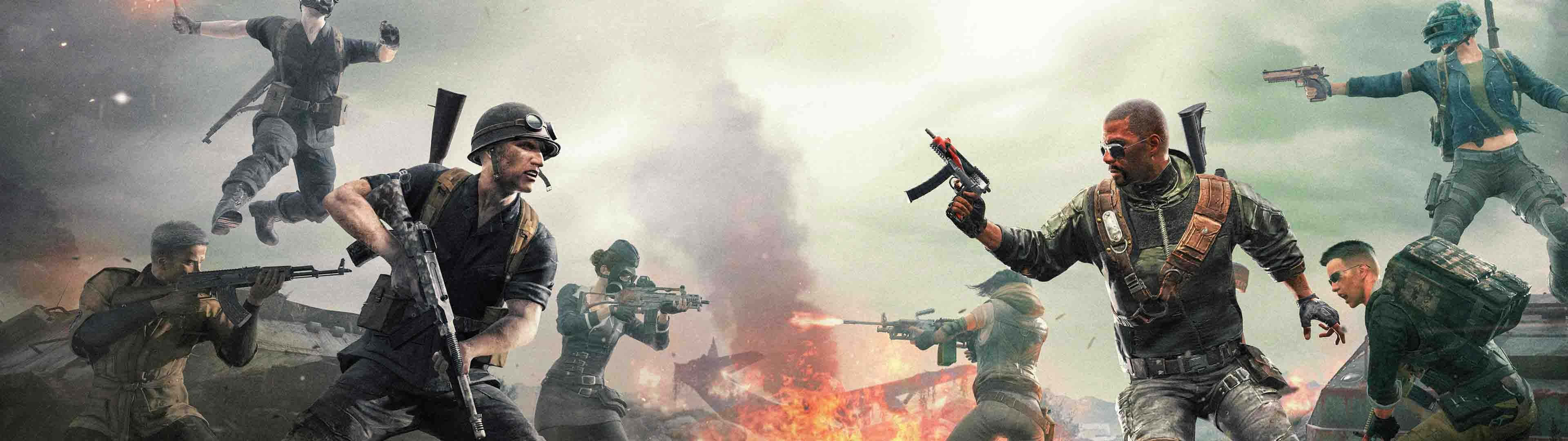 士兵在烈火與濃煙中激烈交戰。