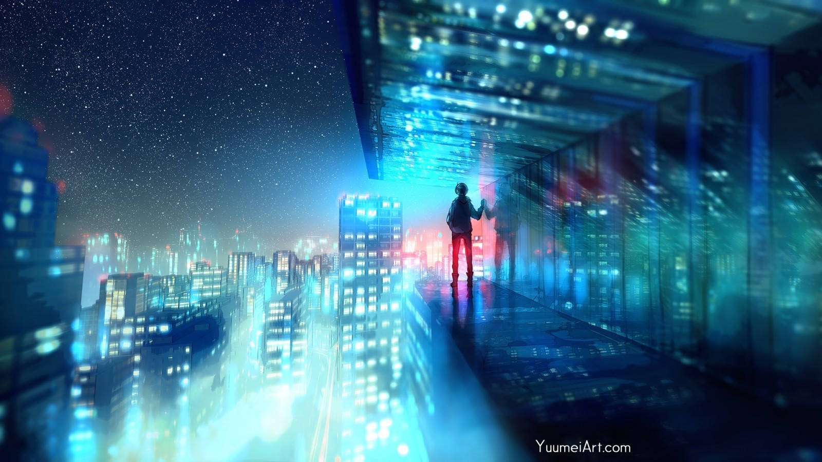 夜晚站在玻璃橋上俯瞰發光城市的人