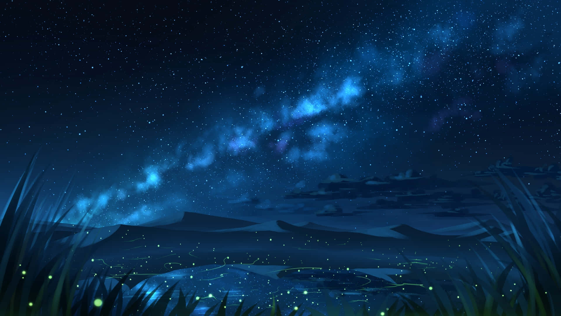 動漫夜景絢麗風光 壁紙 — 寧靜的夜晚場景，發光的銀河拱在平靜的湖面上，周圍是高高的草和螢火蟲。