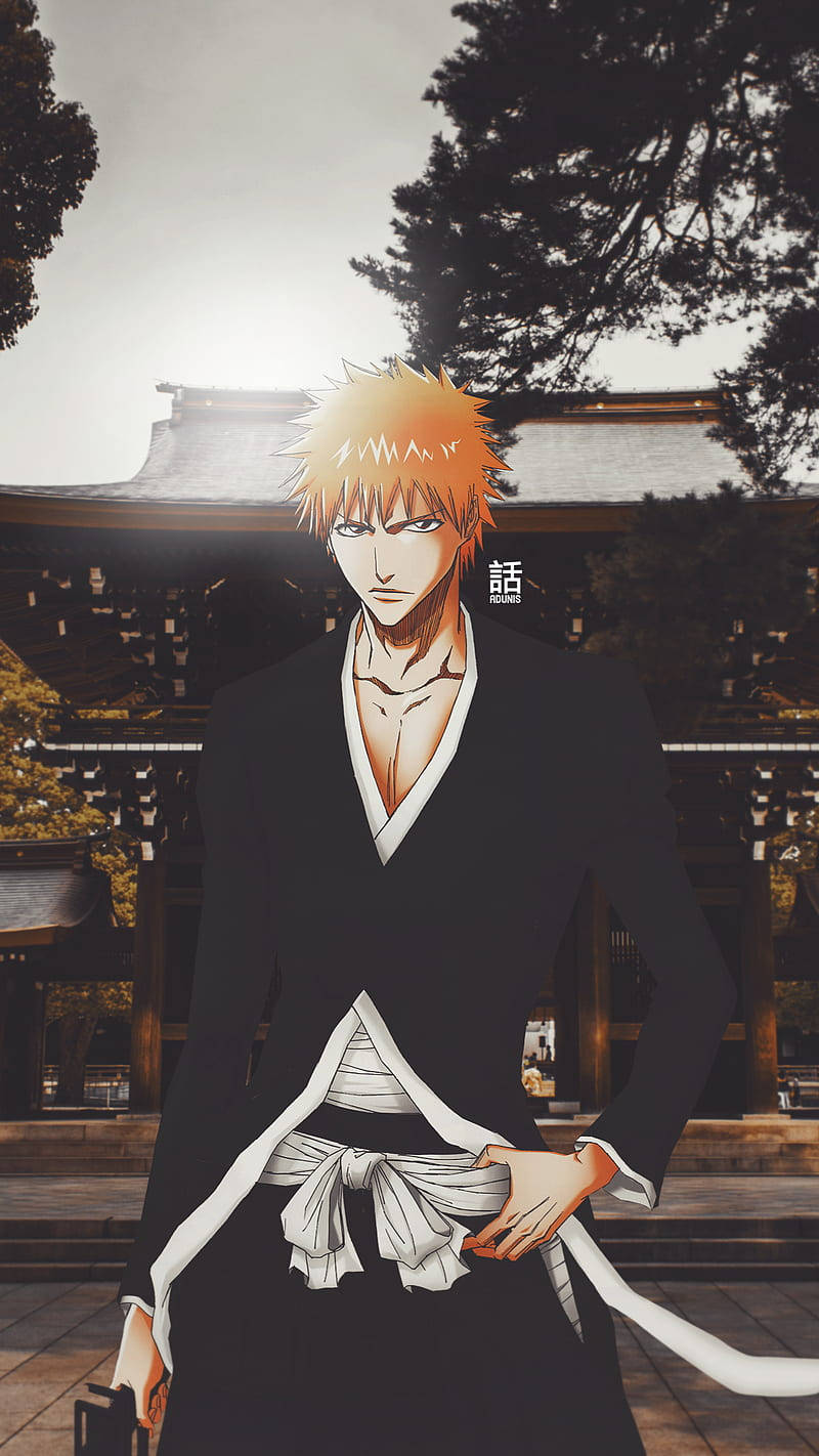 Bleach iPhone 桌布 壁紙 — 動漫角色，橙色尖刺頭髮，穿著黑白制服，自信地站在傳統日本神社前。
