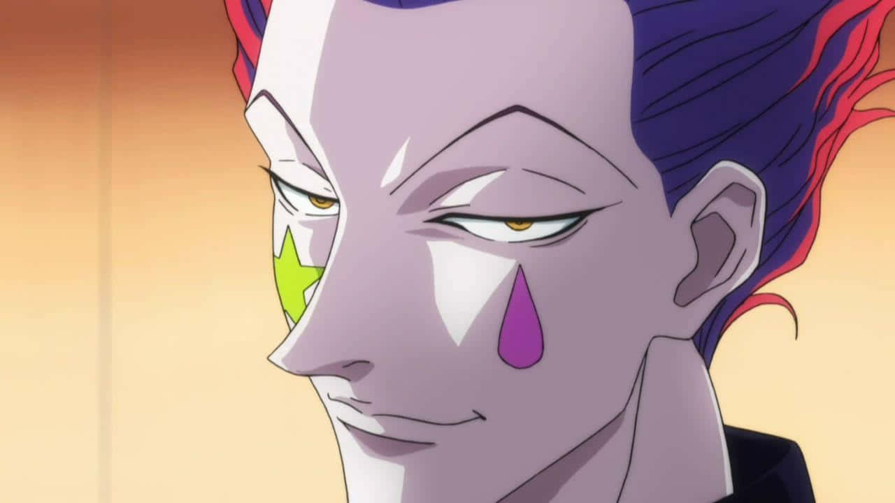 Hisoka Morow 桌布 壁紙 — 動漫角色特寫，紫色皮膚，紅藍頭髮，綠色星星標記，臉頰上有一滴紫色眼淚，背景為暖色漸變。