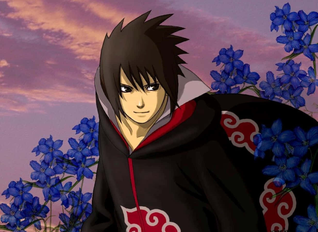 Akatsuki Sasuke 桌布 壁紙 — 動漫角色身穿帶有紅色雲紋的黑色斗篷，站在紫色夕陽天空下的藍色花朵中。