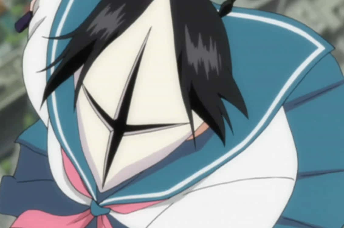 Lisa Yadomaru 桌布 壁紙 — 動畫角色特寫，戴白色面具，黑髮，身穿藍色水手服配粉紅色蝴蝶結。