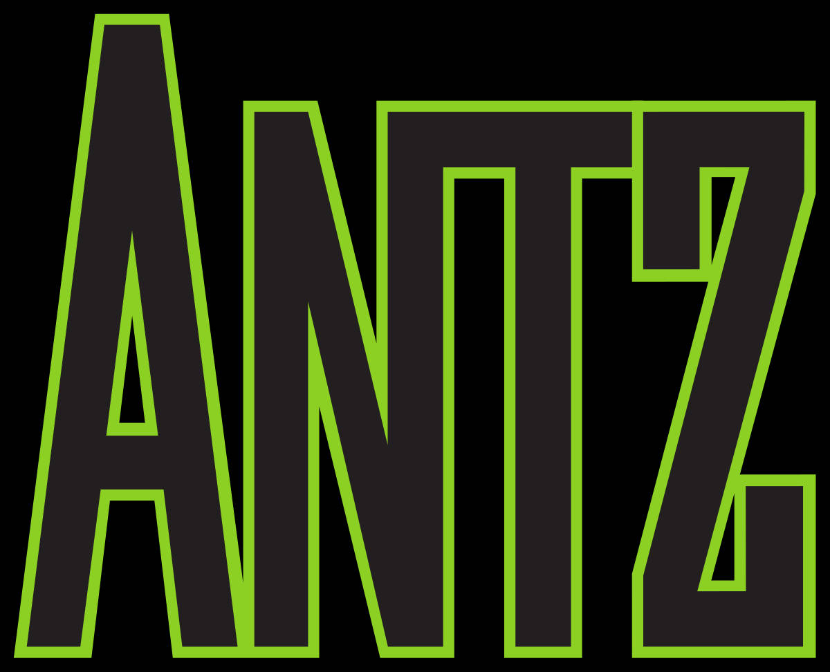 黑色背景上帶綠色輪廓的粗體黑色文字ANTZ。