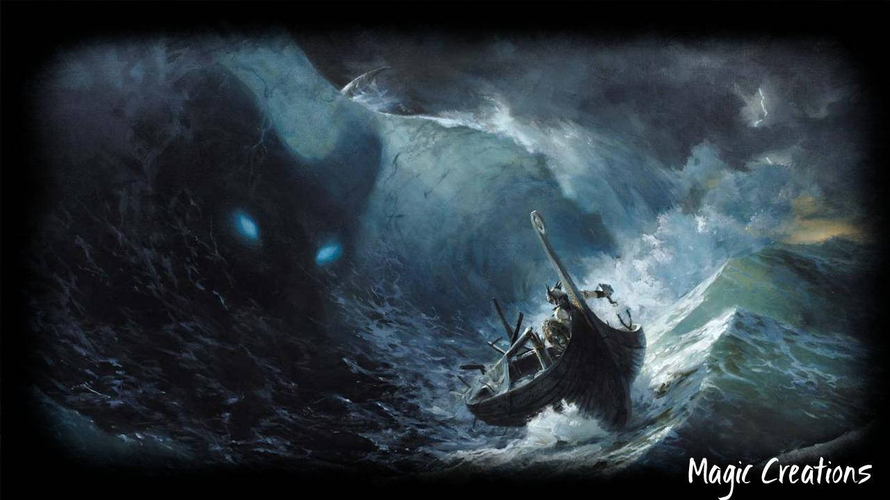 北歐神話巨蛇耶夢加得 壁紙 — 一艘小船在暴風雨的天空下與巨浪搏鬥，深處有發光的藍色眼睛在注視。