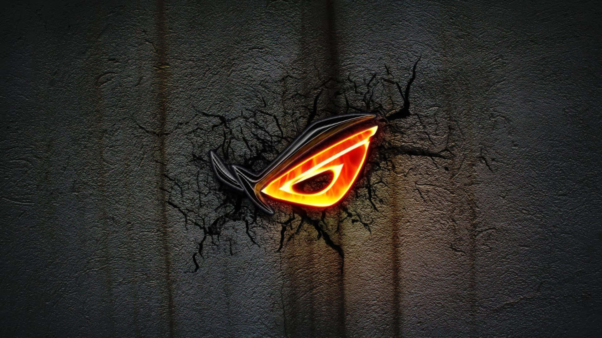 升級你的遊戲體驗，選擇 ASUS ROG 壁紙 — 發光的橙色 ROG 眼睛標誌，以戲劇性的燈光穿過破裂的深色混凝土牆。