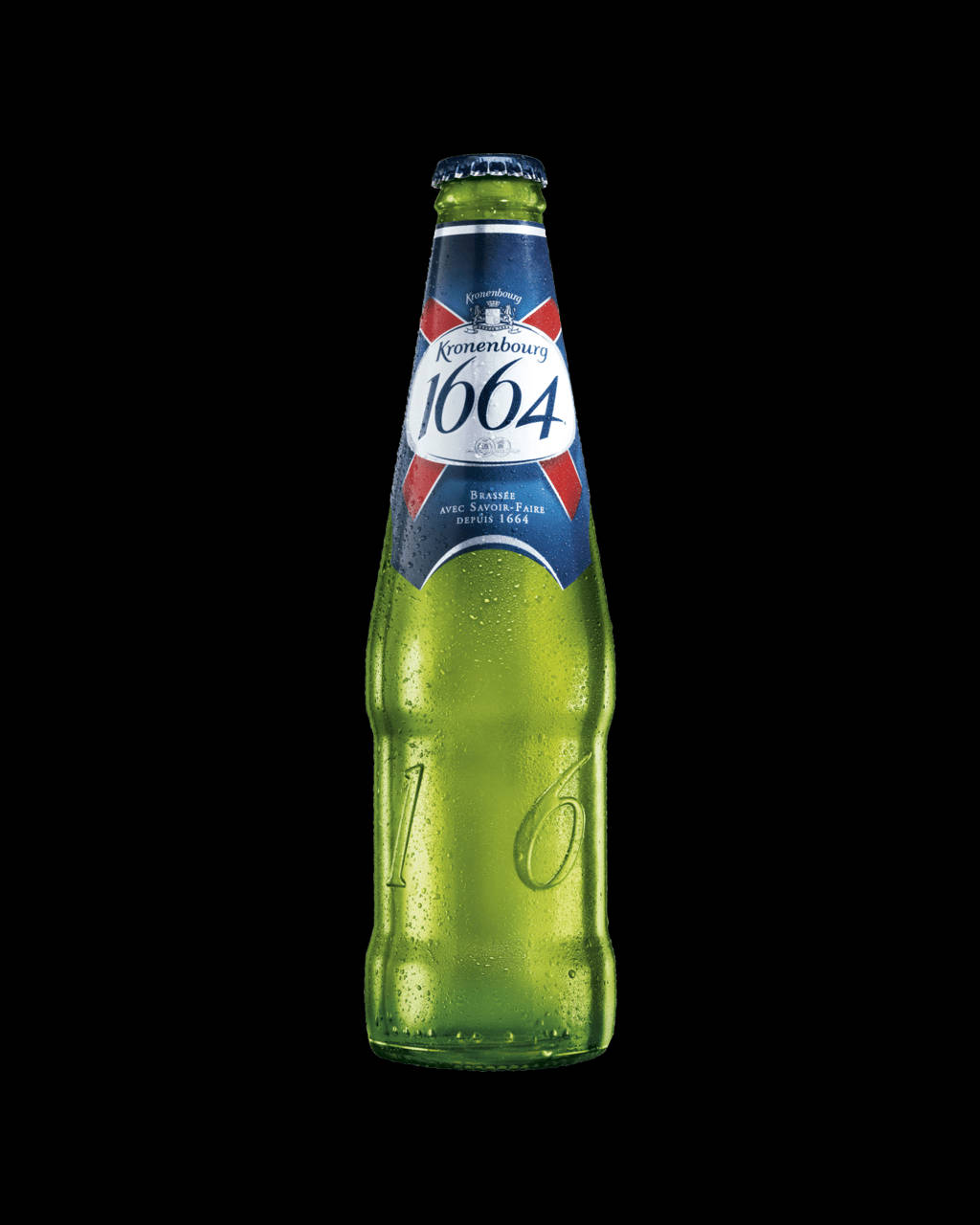 冰凍的綠色Kronenbourg 1664啤酒瓶在黑色背景上帶有冷凝