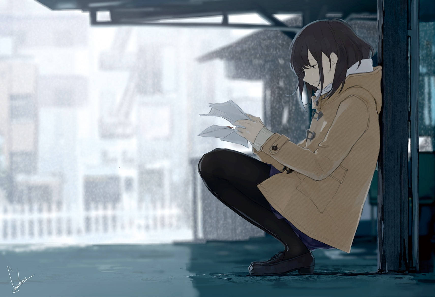 動漫女孩穿雨衣在天橋下讀信