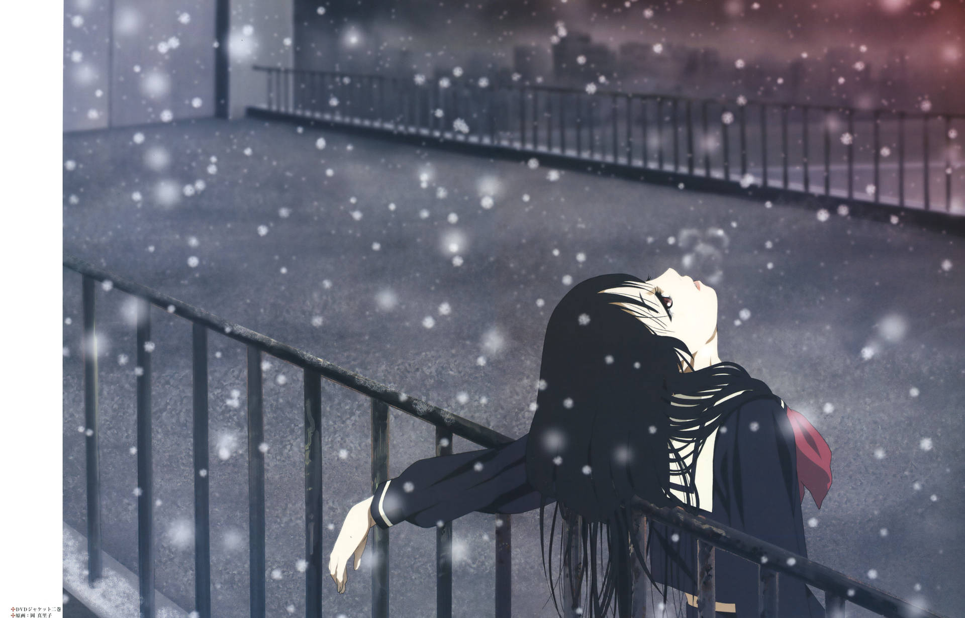穿著校服的動漫女孩在夜雪中靠在屋頂欄杆上。