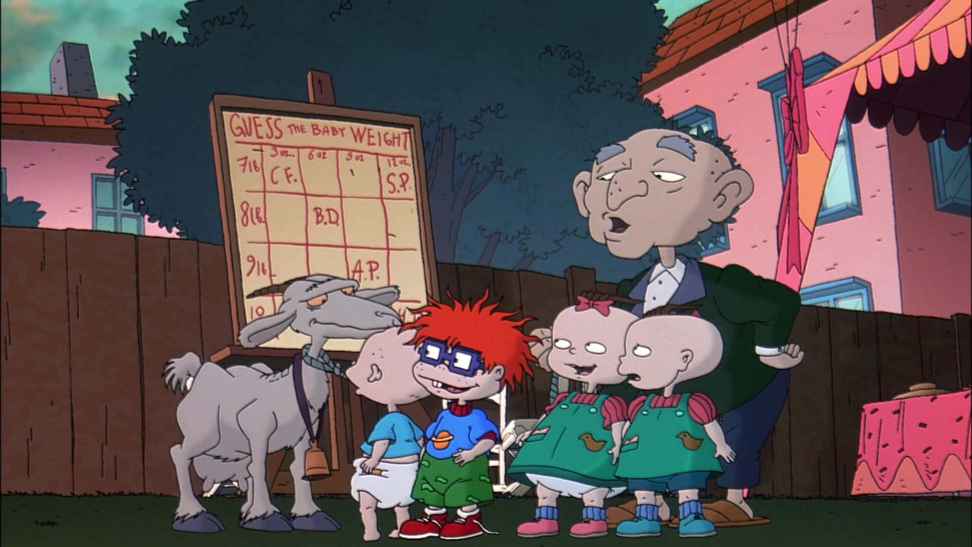 rugrats 桌布 壁紙 — 卡通小孩和一隻山羊在黃昏時分的後院圍著一個嬰兒體重猜測遊戲板。