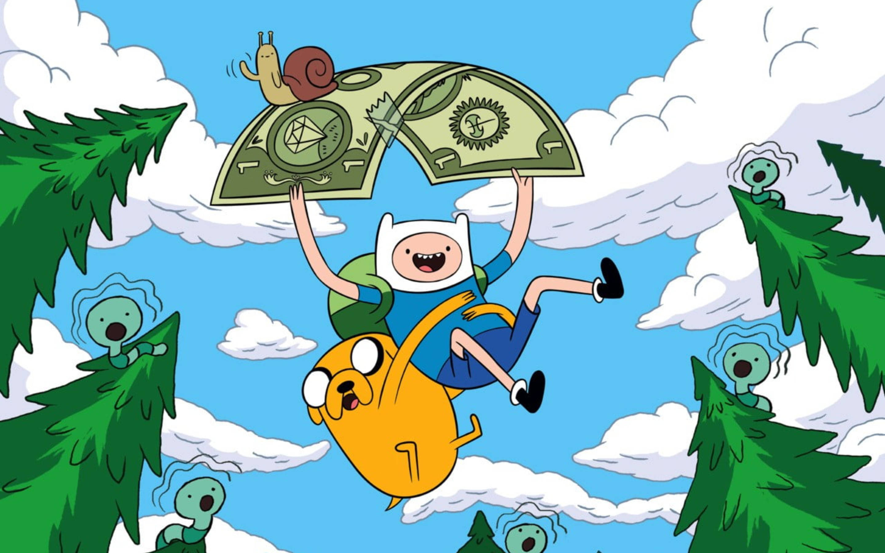 卡通頻道《Adventure Time》芬恩飛行 壁紙 — 冒險男孩和他的狗快樂地飛翔在天空中，帶著巨大的美元鈔票降落傘，蝸牛騎在上面，綠色生物從樹上探出頭來。